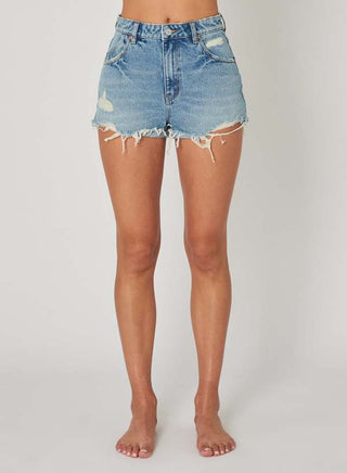 Dusters Short in Slyvie Blue