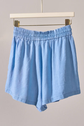Everyday Chambray Shorts