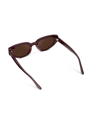 Astra Cat Eye Sunglasses in Black Cherry