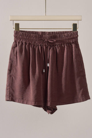 Everyday Chambray Shorts